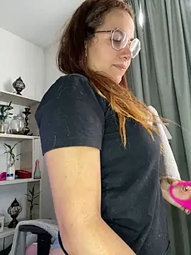 Snapshot of Emma_Wish chatting on 01-24-25, 03:34 Emma Wish online show from 01-24-25, 03:34