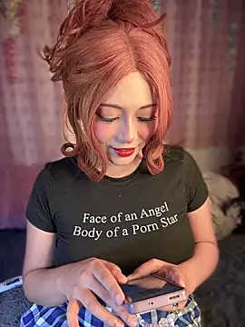 seraphine23 online show from 12-12-24, 03:43