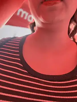 seraphine23 online show from 12-13-24, 09:30