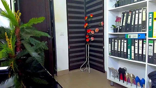 lisa2018 online show from 03-01-25, 04:47