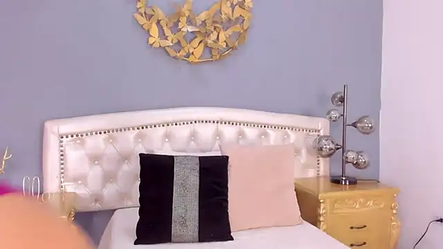 Alana 2916  online show from 12-21-24, 02:04