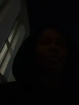 Snapshot of HoneyDripHer chatting on 09-19-25, 05:42 HoneyDripHer online show from 09-19-25, 05:42