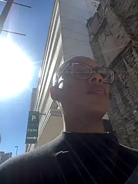 Snapshot of HoneyDripHer chatting on 10-08-25, 04:04 HoneyDripHer online show from 10-08-25, 04:04