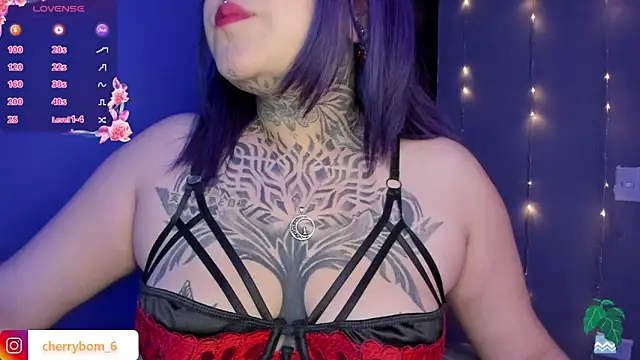 Snapshot of cherrybom_ chatting on 02-03-25, 08:24 cherrybom online show from 02-03-25, 08:24