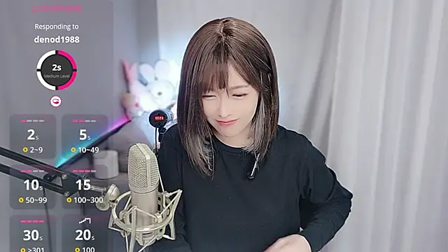 Snapshot of tw_lala chatting on 12-18-25, 04:57 tw lala online show from 12-18-25, 04:57