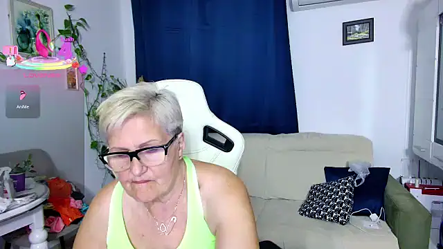 Selenna57 online show from 04-30-26, 05:19
