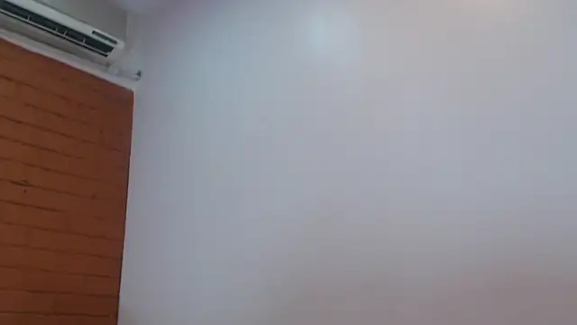 Amber Moore online show from 02-07-25, 09:04