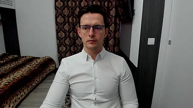 Snapshot of sexxymuscles4u chatting on 03-13-25, 08:26 sexxymuscles4u online show from 03-13-25, 08:26