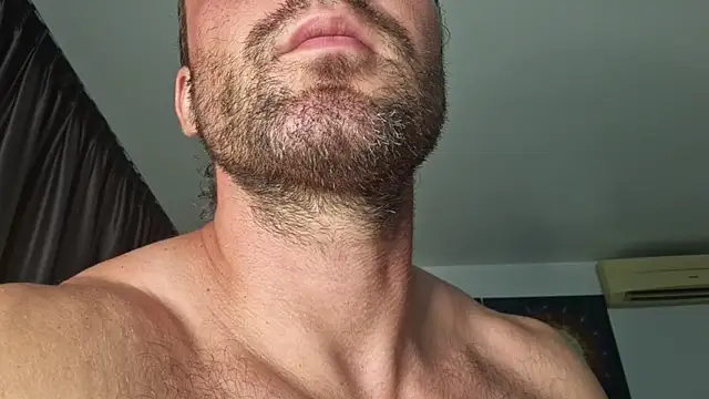 Snapshot of Jonathan___123 chatting on 03-06-26, 04:31 Jonathan 123 online show from 03-06-26, 04:31