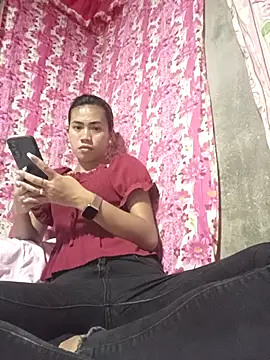 Snapshot of Cutie_body11 chatting on 02-26-25, 01:08 Cutie body11 online show from 02-26-25, 01:08