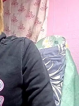 Cutie body11 online show from 03-24-26, 12:32