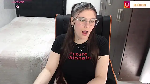 xxbbtaa online show from 10-04-25, 07:12