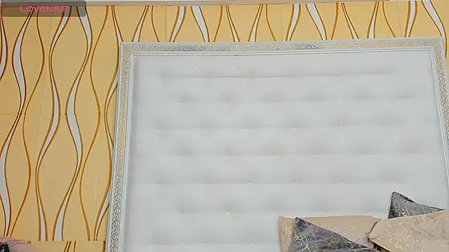 karissia online show from 03-13-25, 09:21