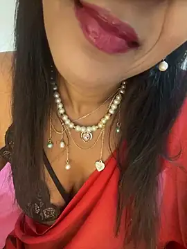 Snapshot of naughtyjaanu chatting on 03-22-25, 05:20 naughtyjaanu online show from 03-22-25, 05:20