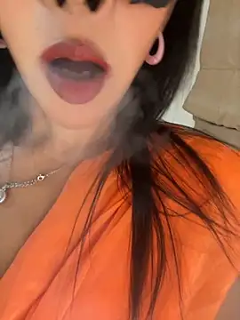 Snapshot of naughtyjaanu chatting on 11-04-25, 10:42 naughtyjaanu online show from 11-04-25, 10:42