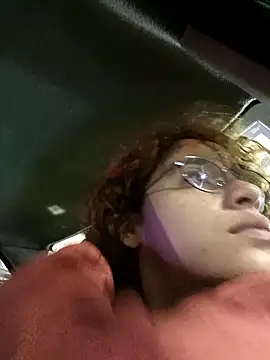 EmmaMelissa0521 online show from 01-01-25, 01:58