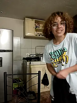 EmmaMelissa0521 online show from 02-04-25, 06:25