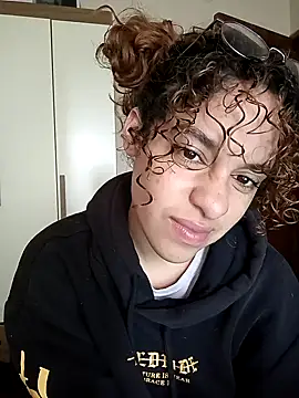 EmmaMelissa0521 online show from 02-07-25, 06:56