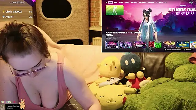 Snapshot of GamerGirl_Eve chatting on 11-29-25, 06:22 GamerGirl Eve online show from 11-29-25, 06:22