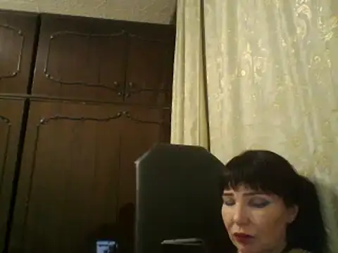 Snapshot of JeaneDavis chatting on 02-17-25, 05:10 JeaneDavis online show from 02-17-25, 05:10