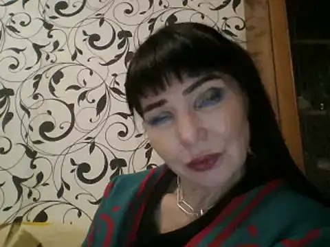 Snapshot of JeaneDavis chatting on 02-25-25, 07:36 JeaneDavis online show from 02-25-25, 07:36