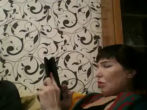 Snapshot of JeaneDavis chatting on 03-10-25, 06:45 JeaneDavis online show from 03-10-25, 06:45