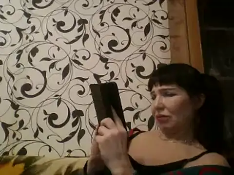 Snapshot of JeaneDavis chatting on 03-17-25, 07:37 JeaneDavis online show from 03-17-25, 07:37