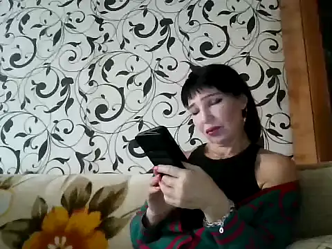 Snapshot of JeaneDavis chatting on 10-24-25, 08:11 JeaneDavis online show from 10-24-25, 08:11