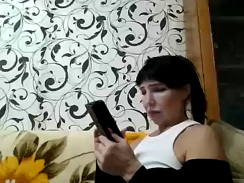 Snapshot of JeaneDavis chatting on 10-26-25, 12:11 JeaneDavis online show from 10-26-25, 12:11