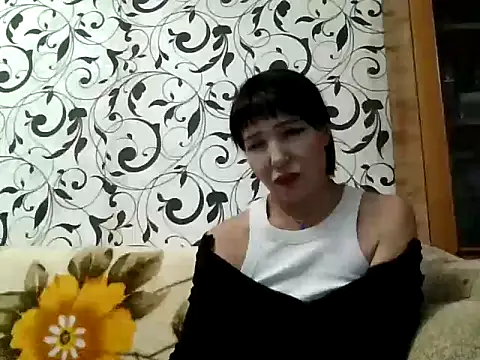 Snapshot of JeaneDavis chatting on 11-09-25, 02:04 JeaneDavis online show from 11-09-25, 02:04