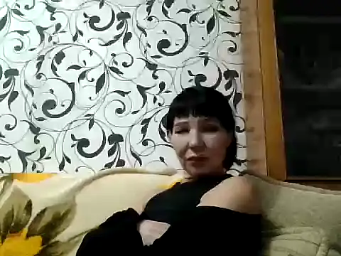 Snapshot of JeaneDavis chatting on 11-26-25, 02:18 JeaneDavis online show from 11-26-25, 02:18