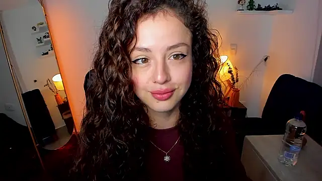 Cassandra Caiin online show from 02-01-26, 01:31