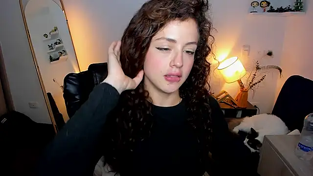 Cassandra Caiin online show from 03-13-26, 02:18