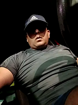 chicoguapo8 online show from 09-23-25, 11:52