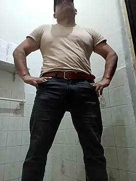 chicoguapo8 online show from 09-26-25, 10:30