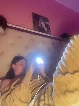 Flossy Vettie online show from 01-13-26, 09:31