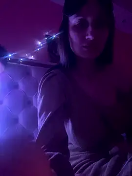 Flossy Vettie online show from 01-15-26, 03:11