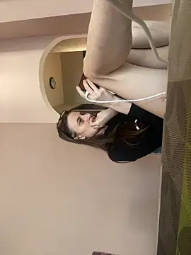 Snapshot of Flossy_Vettie chatting on 05-16-26, 02:49 Flossy Vettie online show from 05-16-26, 02:49