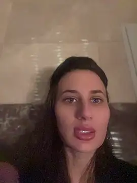 Snapshot of Flossy_Vettie chatting on 05-21-26, 01:18 Flossy Vettie online show from 05-21-26, 01:18