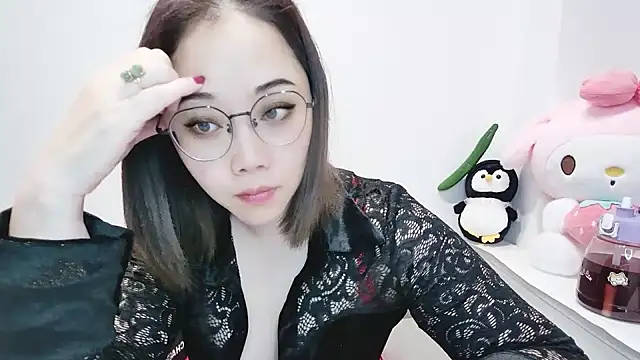 Snapshot of Giuliam chatting on 03-20-25, 05:35 Giuliam online show from 03-20-25, 05:35