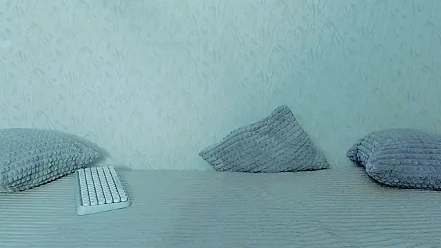 YourCaramel online show from 02-10-25, 05:58