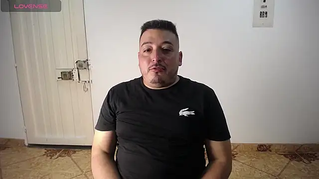 antonycruz online show from 06-10-26, 01:28