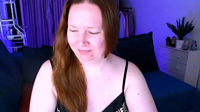 GoddessLara online show from 12-17-24, 11:16