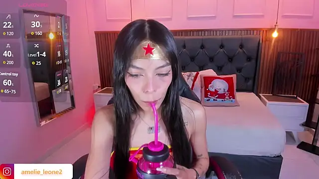 Snapshot of AMELIELEONE chatting on 11-28-25, 12:52 AMELIELEONE online show from 11-28-25, 12:52