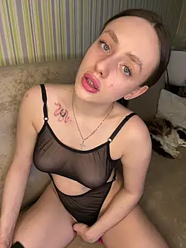 Snapshot of Lisaaan chatting on 03-16-25, 07:06 Lisaaan online show from 03-16-25, 07:06