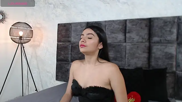 SusanRodriguez  online show from 09-12-25, 08:53