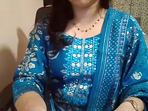 Pinky 4 online show from 01-12-26, 06:02