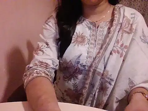 Pinky 4 online show from 02-17-26, 06:58