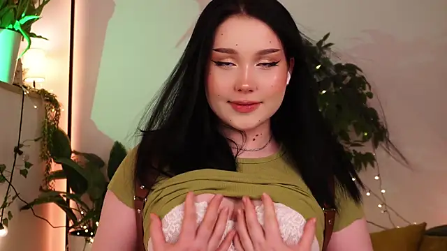 ScarletBlaze online show from 03-11-25, 06:08