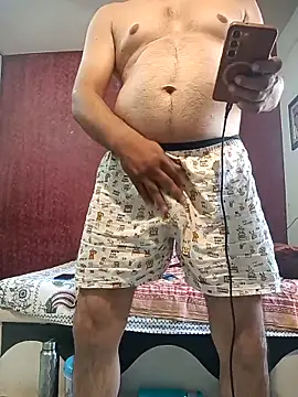 Snapshot of hornydick4you chatting on 04-06-26, 04:46 hornydick4you online show from 04-06-26, 04:46